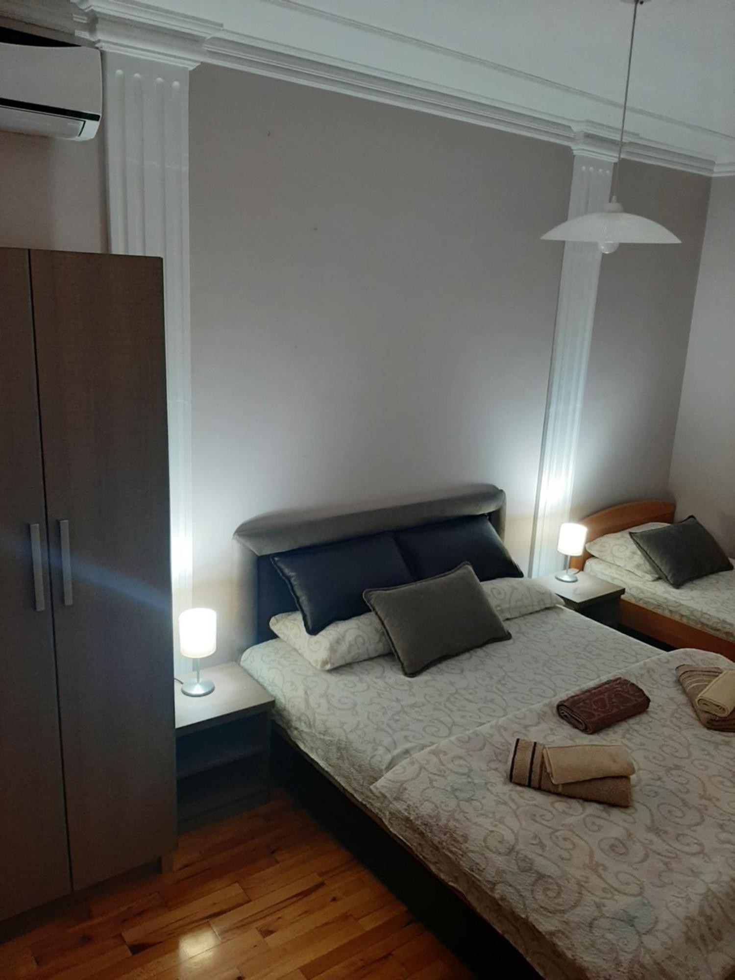 Apartmani Radulovic Vrnjacka Banja Phòng bức ảnh