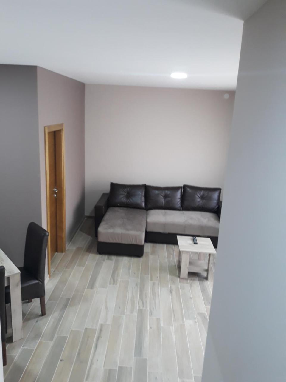 Apartmani Radulovic Vrnjacka Banja Ngoại thất bức ảnh