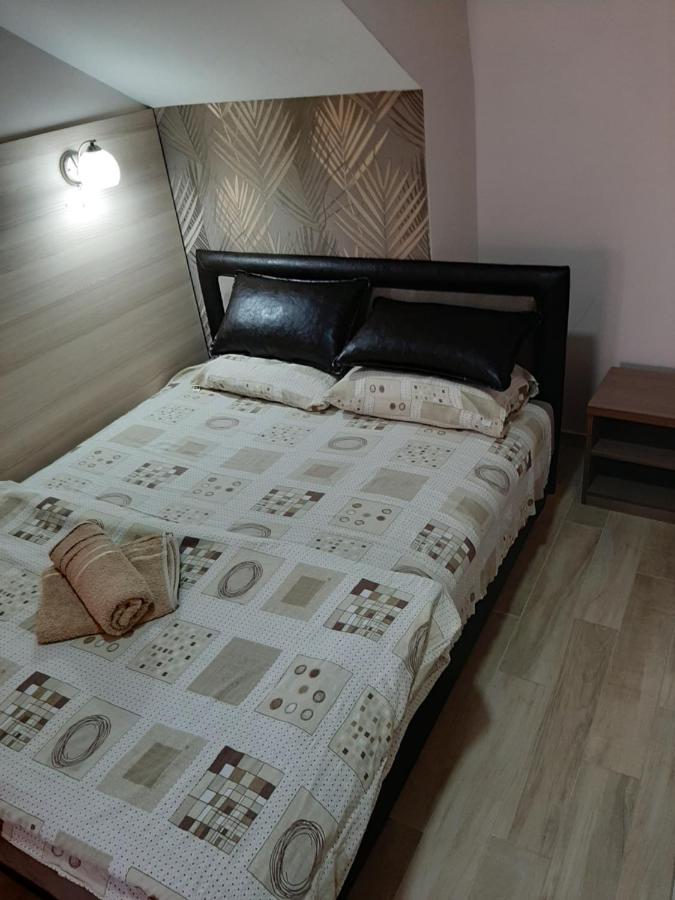 Apartmani Radulovic Vrnjacka Banja Ngoại thất bức ảnh
